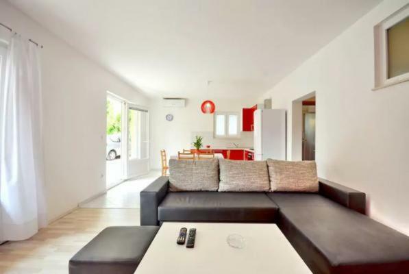 Apartment Simun Подгора Экстерьер фото